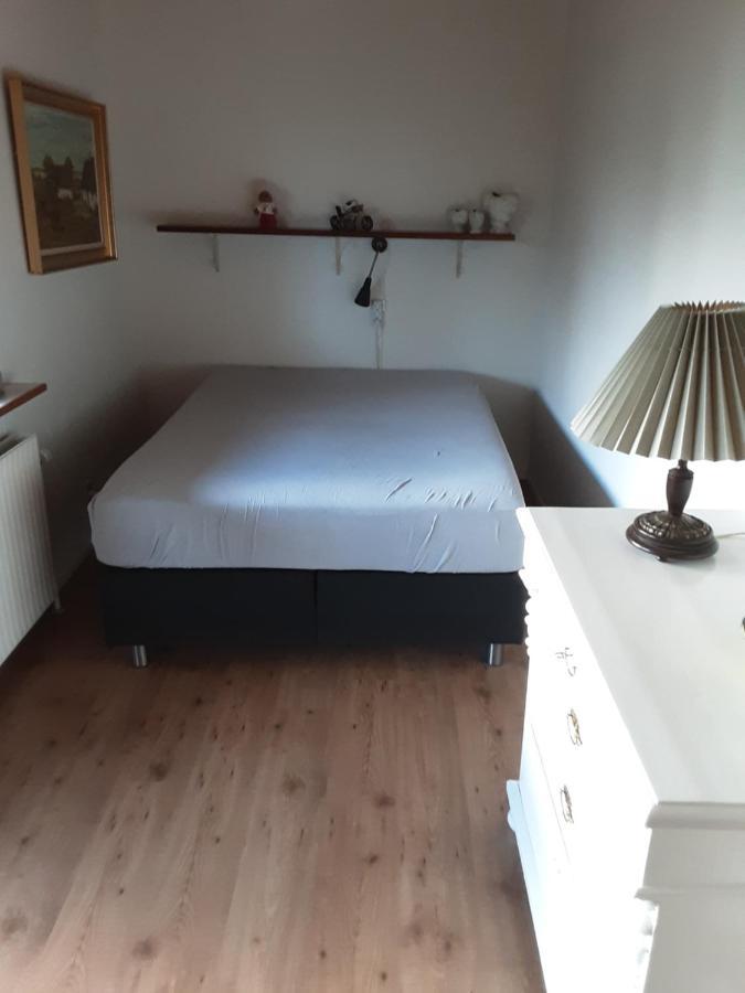 OstervraTjornely住宿加早餐旅馆 外观 照片