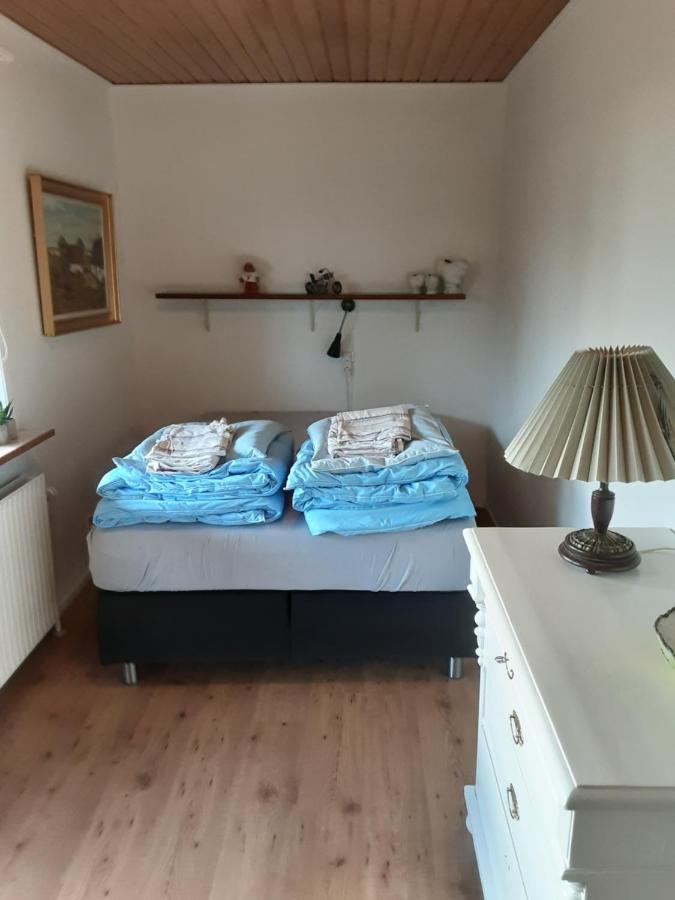 OstervraTjornely住宿加早餐旅馆 外观 照片